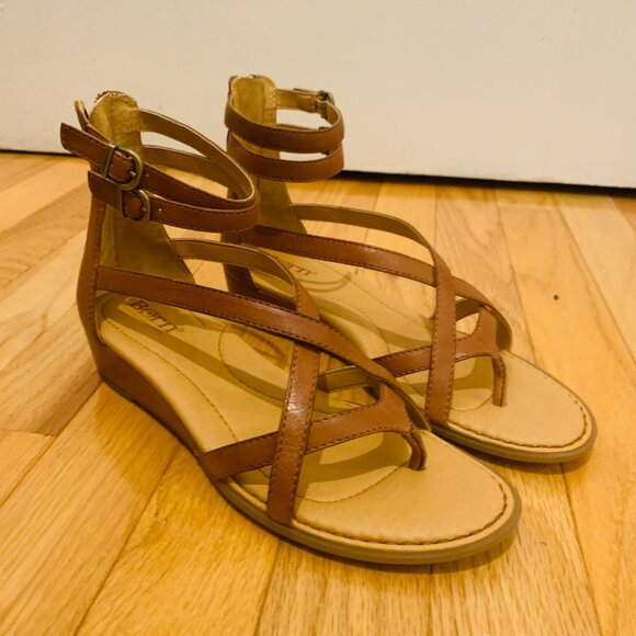 NEW BORN Women's Ankle Strap Leather Platform Wedge Sandal US 6 - Picture 3 of 14